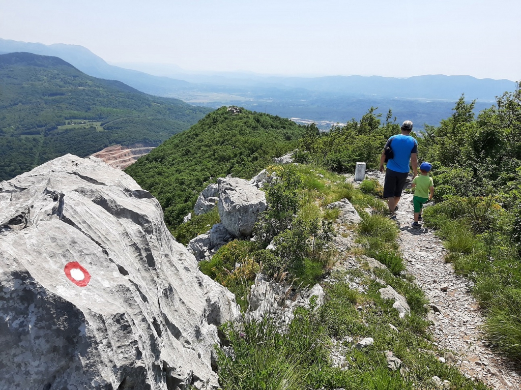 A border stone on the ridge of Sabotin
